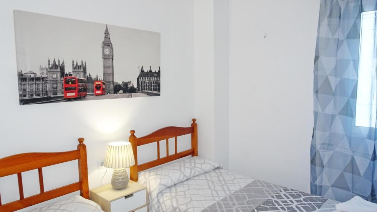Apartamento BITÁCORA PLAYA DE GANDIA - Alquiler solo Familias Exterior foto