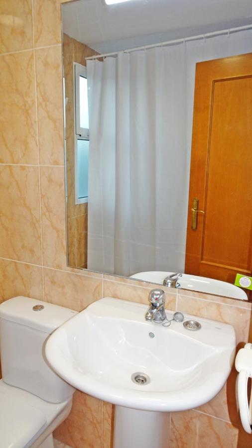 Apartamento BITÁCORA PLAYA DE GANDIA - Alquiler solo Familias Exterior foto
